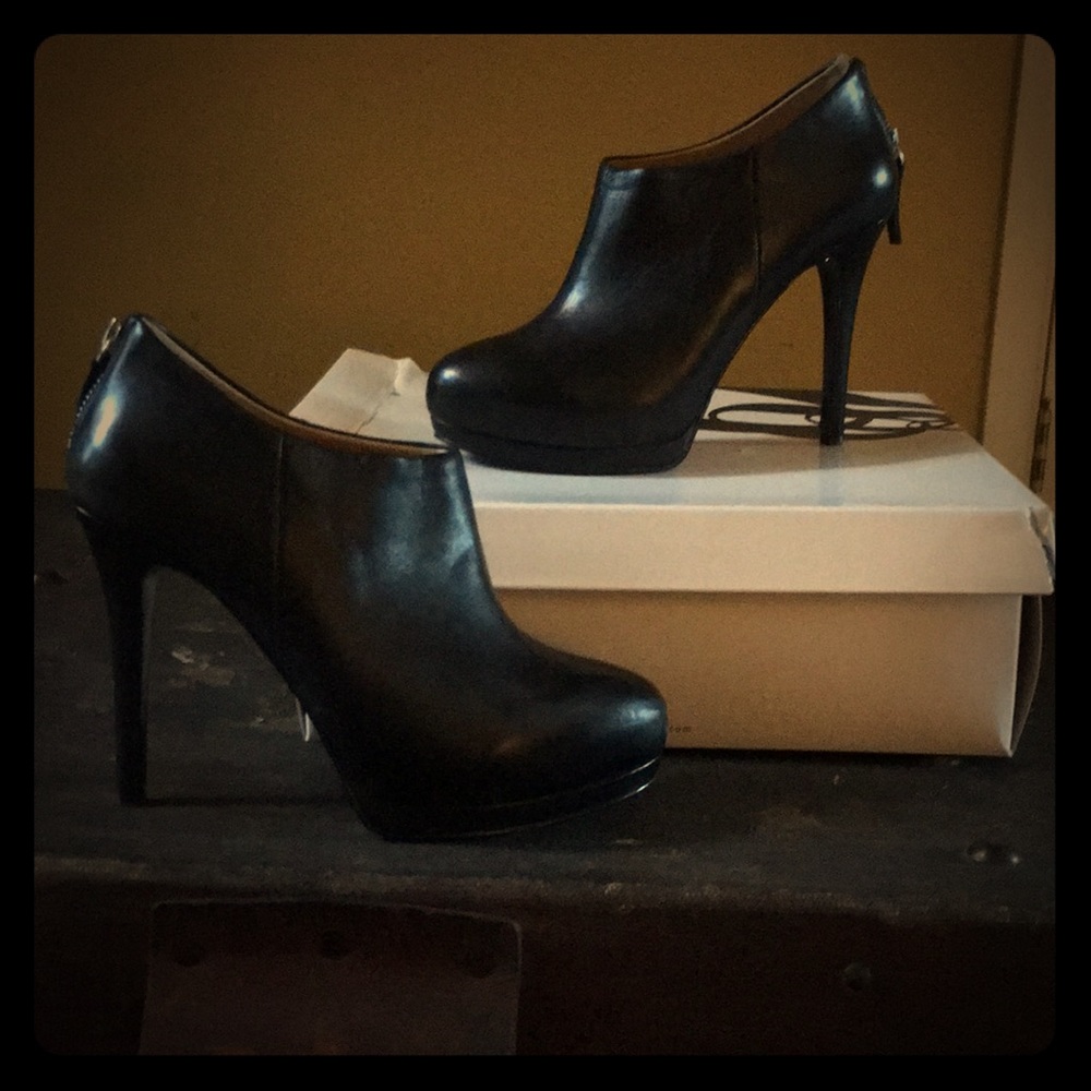 Nine West Booties in black
